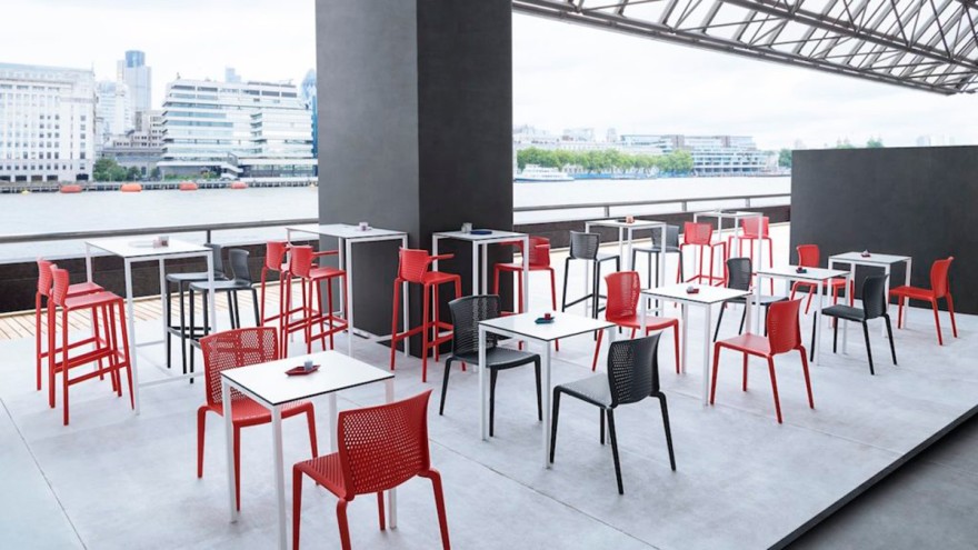 Making Social Distancing Easier: Outdoor Hospitality