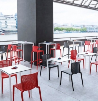 Making Social Distancing Easier: Outdoor Hospitality