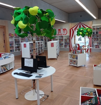 Creating Inspirational Libraries…